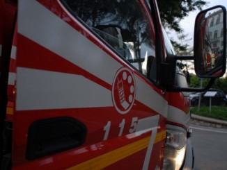 Città di Castello, incendio negozio frutta, potrebbe essere doloso