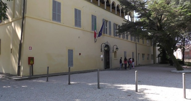 Società pubbliche Villa Umbra incontro, evitare sprechi e mantenere servizi [VIDEO]