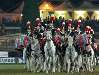 La Fanfara dei Carabinieri a cavallo conquista gli altotiberini