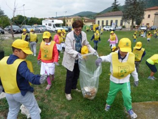 Settanta studenti partecipano a “Puliamo il mondo” a Lerchi