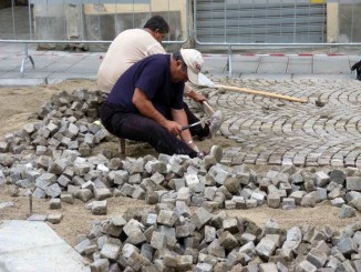 Piazza Gabriotti, nuove risorse per la pavimentazione