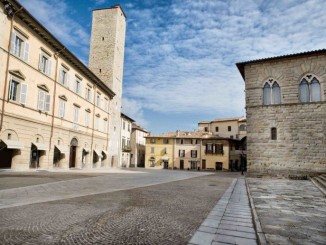 Sindaco annuncia inaugurazione lavori Piazza Gabriotti