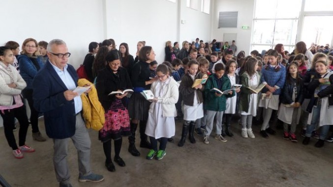 Flash mob studenti Umbertide a favore della lettura