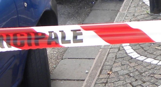 nastroBIANCOrosso controsoffitto