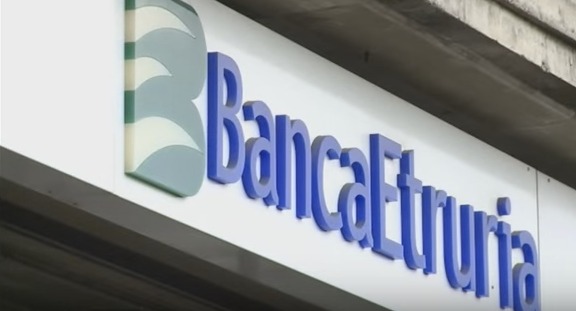 “Salva banche”: “Fate qualcosa per i piccoli e medi clienti”