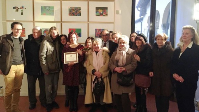 Una targa per la poetessa Alessandra Fagugli