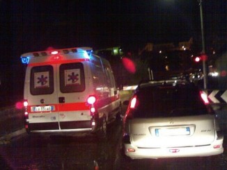 Ragazza si sente male, mix di droga e alcol la manda in ospedale