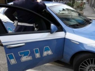 Aggredita con calci e pugni, divieto di avvicinamento per un 48enne che avrebbe tentato di strangolare l'ex compagna