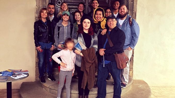 Studenti di Università Americana a Montone
