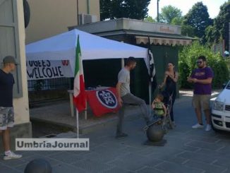 CasaPound gazebo al rione Prato per impedire arrivo dei clandestini