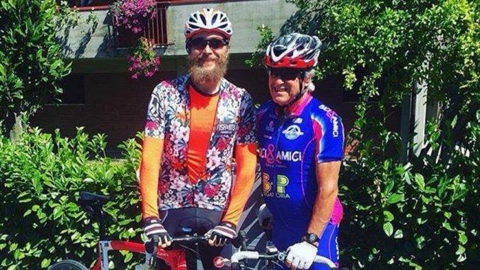 Jovannotti in bicicletta, sulla Pinarello, da Cortona a Città di Castello