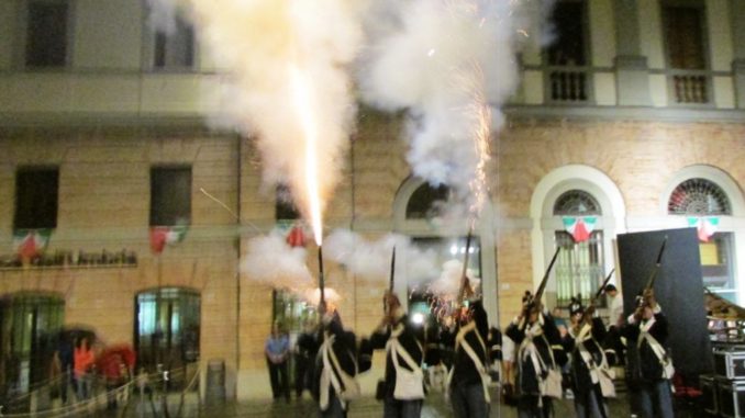 Fratta dell’800 a Umbertide, tanta gente in centro e nelle taverne
