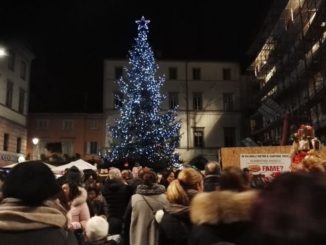 Terremoto e gelo non fermano la mostra dei presepi a Città di Castello