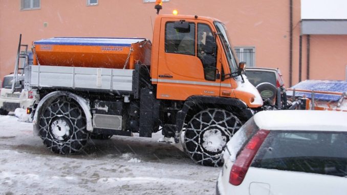 Ghiaccio, squadre operative al lavoro sulle strade del territorio