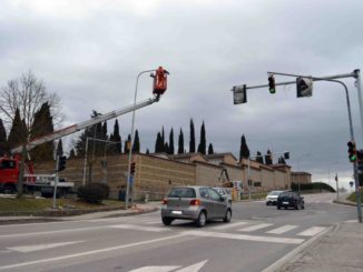 Entra in funzione il semaforo di via delle Terme e viale Togliatti a Città di Castello