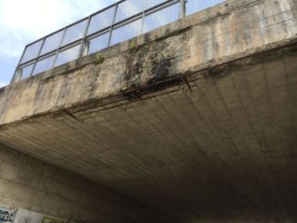 Ferri scoperti su cavalcavia Selci Lama, Mancini allerta polizia municipale