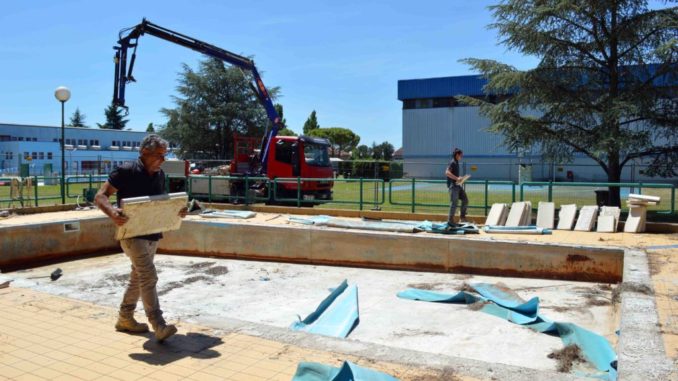 Città di Castello, piscine pronte per l’estate, orario continuato e wifi gratuito