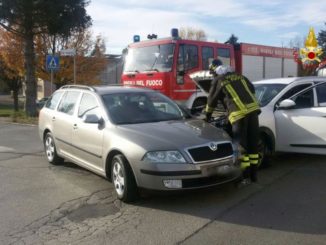Incidente stradale a Città di Castello, conducenti feriti