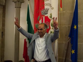 Il sindaco di Città di Castello, Luciano Bacchetta, compie 60 anni