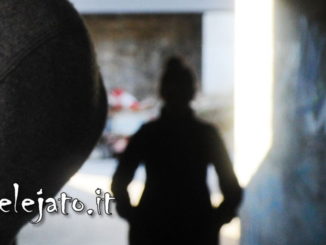 Perseguita la sua ex compagna e alla fine viene arrestato