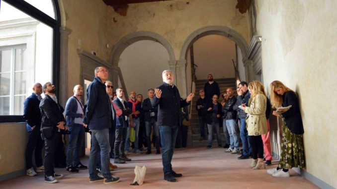 Sopralluogo del consiglio comunale a Palazzo Vitelli a San Giacomo