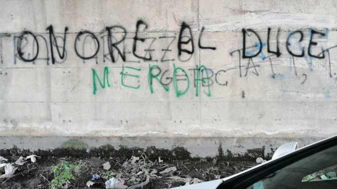 Scritte fasciste inneggianti al fascismo, presentata denuncia