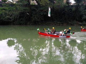 I tifernati si sfidano a colpi di pagaia: c'è la Regata dei Rioni