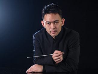 Zhang Lu dirige l’orchestra della Toscana, solista il pianista Francesco Libetta