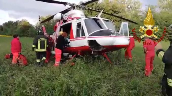 Cade da un ponte a Trestina, grave uomo di circa cinquanta anni