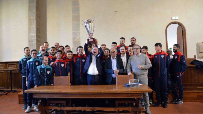 Tiferno 1919 premiata per la vittoria della Coppa Italia di Eccellenza Umbra