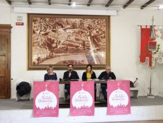 Natale ad Umbertide, presentato il programma, proiezioni di luci danzanti