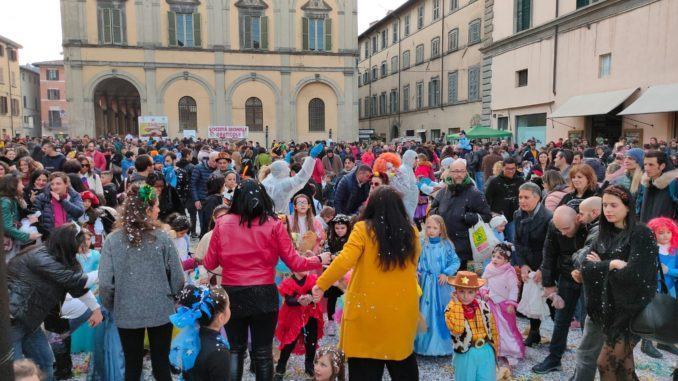 Carnevale in piazza a Città di Castello, una festa riuscita