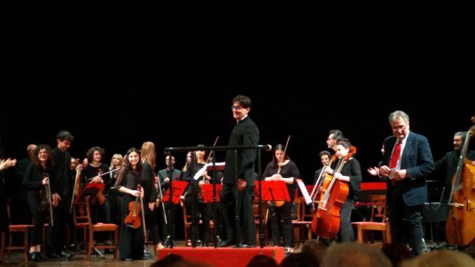 Successo per “Gli arnesi della musica” al teatro degli Illuminati