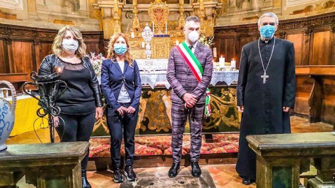 Montone – Celebrata la “Santa Spina” in diretta facebook