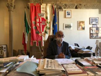 Covid-19 Città di Castello: "6 nuovi positivi e 2 guariti, chiuse alcune classi"