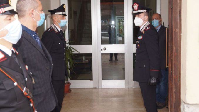 Il Generale Antonio Bandiera visita la Compagnia dei carabinieri Tifernate