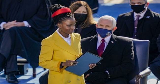 Una creazione artistica locale sul palco dell’Inauguration Day di Biden