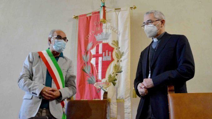 Augurio ai tifernati del sindaco Bacchetta e vescovo monsignor Cancian