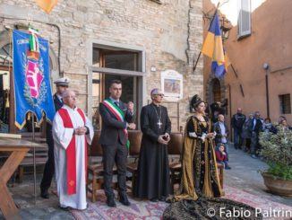 Montone: la forza della tradizione si rinnova "Donazione della Santa Spina"