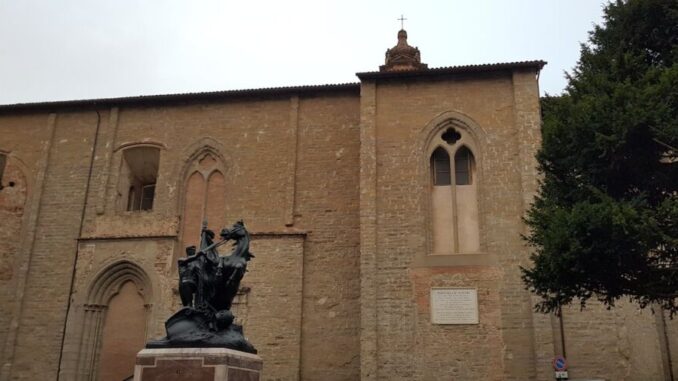 Lavori nella chiesa di Santa Maria delle Grazie a Città di Castello