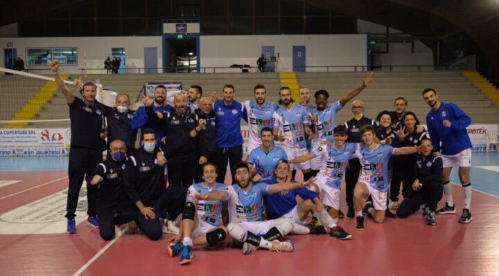 Prima vittoria casalinga per ErmGroup Pallavolo San Giustino che battono per 3-0 i perugini di ADP IACACT TMM PERUGIA