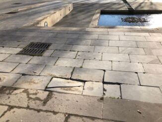 Pd, Piazza Michelangelo a Umbertide senza manutenzione