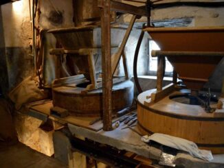 Un mulino del ‘600 ispirato al genio di Leonardo da Vinci è tornato in funzione