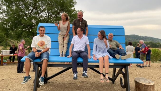 Anche Città di Castello ha la sua panchina gigante, apparirà negli itinerari turistici nazionali legati alle Big Bench.