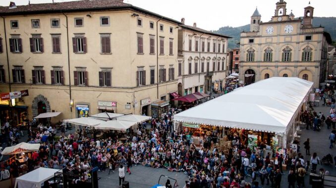 Altrocioccolato, una città in festa, tre giorni di eventi
