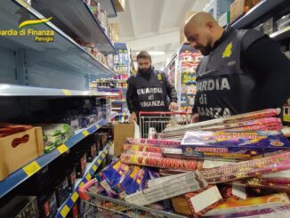 Sequestrati a Città di Castello oltre 200 chili di botti di Capodanno