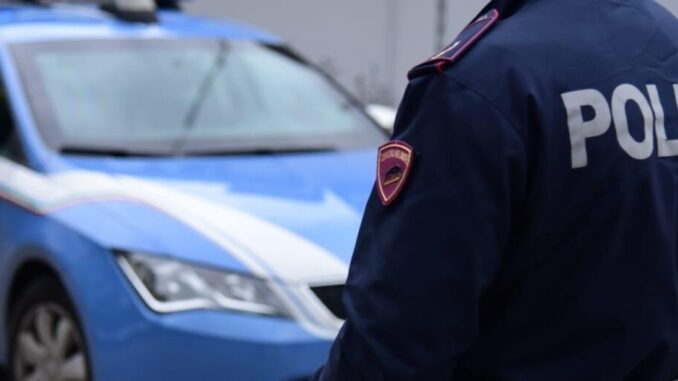 A 74 anni ruba in negozio, scoperto noin sa cosa dire, denunciato