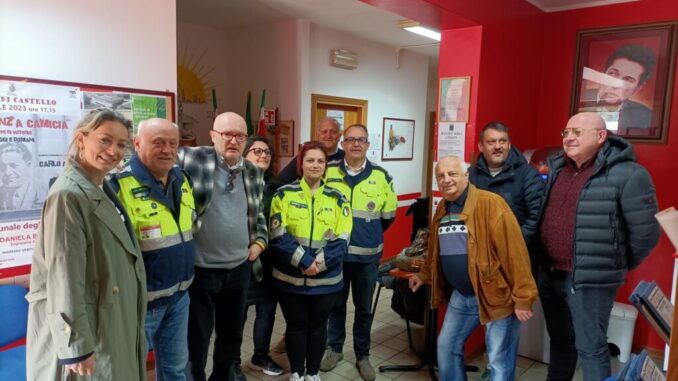 Sisma Umbertide: consegna di beni alimentari da parte della Cgil Sisma Umbertide: consegna di beni alimentari da parte della Cgil