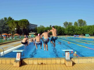 Ferragosto alla piscina comunale di Città di Castello