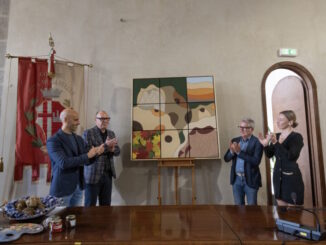 Un'opera d'arte al tartufo all'asta per la Caritas
